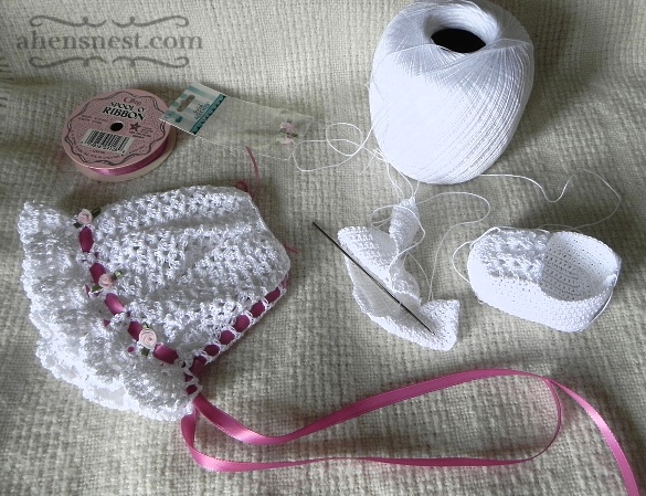 Crocheted Baby Bonnet