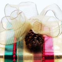 gift box Christmas - image by flickr user mysza831