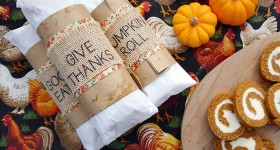 pumpkin rolls with burlap gift tag