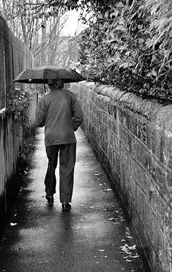 old_man_in_rain